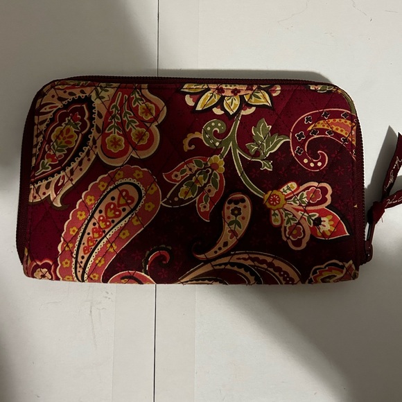 Vera Bradley Burgundy Paisley Wallet - Picture 1 of 12